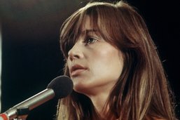 Décès de la chanteuse Françoise Hardy à 80 ans